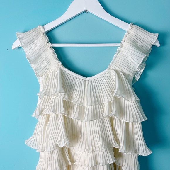 Vintage Ivory Ruffle Dress Small - Picture 3 of 7